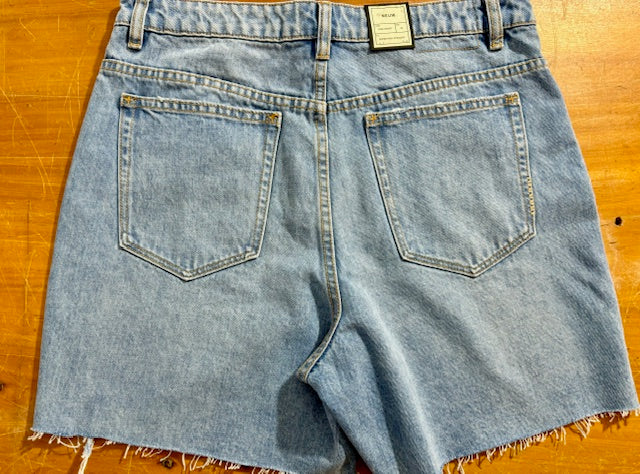 NEUW Edie Short
